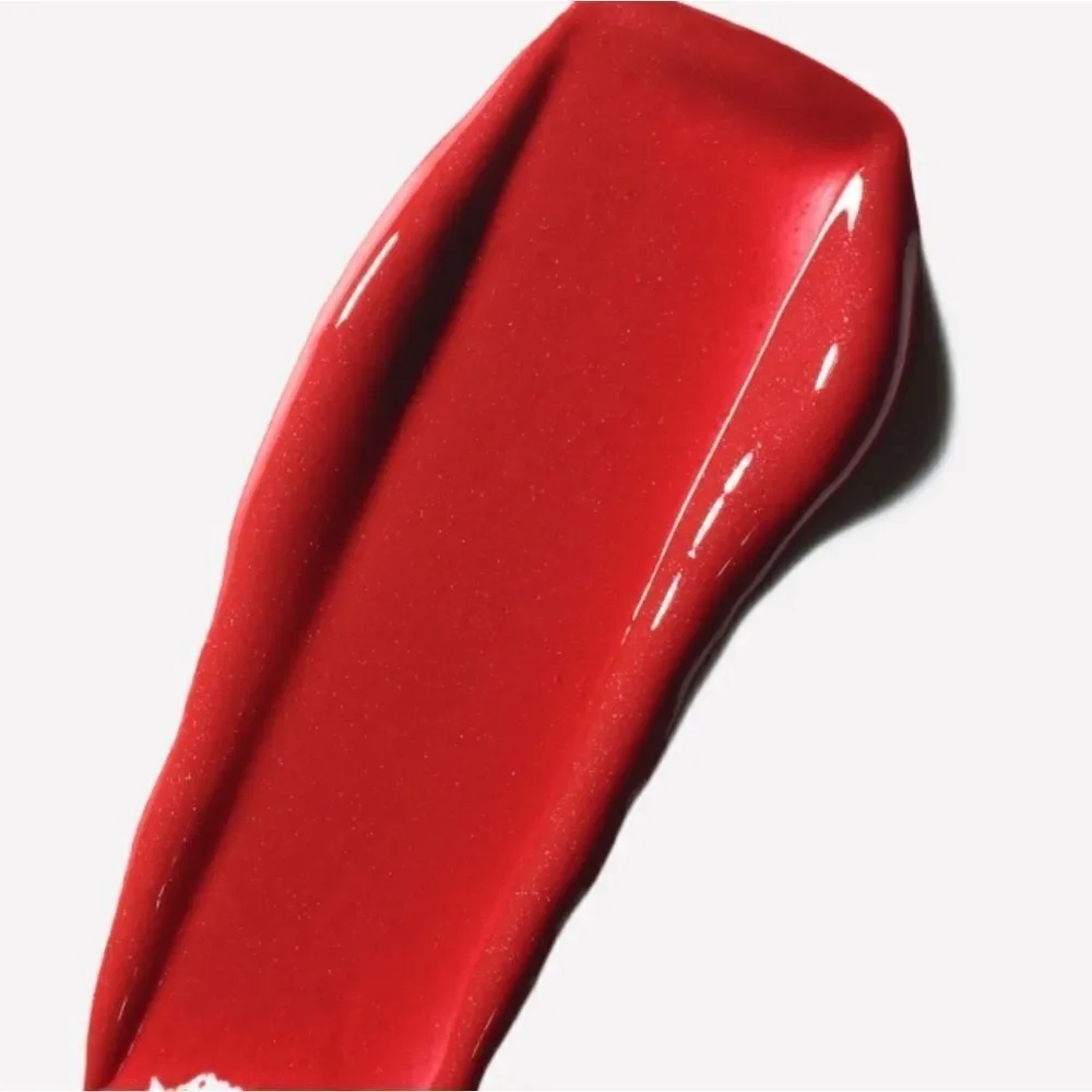 New MAC LUSTREGLASS SHEER-SHINE LIPSTICK IN 510 Lady Bug